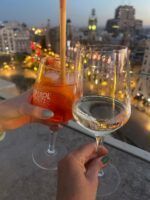 Atenea Sky Bar, donde se disfrutan los atardeceres más mágicos de Valencia - Gastronomía y Moda