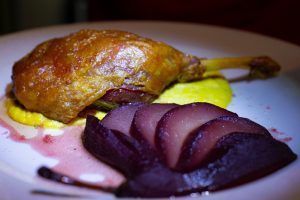 Taberna Los Gallos, la eterna neotaberna del madrileño barrio de Salamanca - Gastronomía y Moda