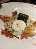 Amura, el restaurante a la altura del icónico faro de cabo de Palos - Gastronomía y Moda