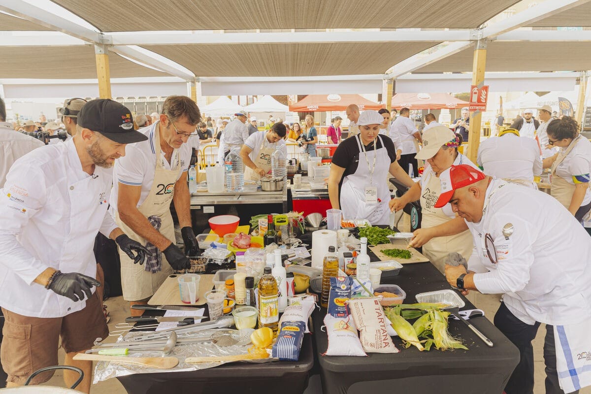 Valencia activa la búsqueda del mejor cocinero o cocinera de paella del mundo 2026 con la World Paella Day CUP - Gastronomía y Moda