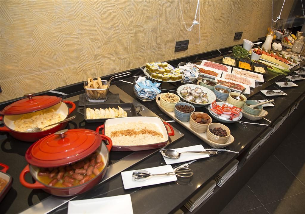 Desde el corazón de Sevilla conquistando el tuyo: Hotel América - Gastronomía y Moda