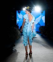 We Love Flamenco X edición, espectacular reencuentro de la moda flamenca con su público. Santana ha presentado su colección ‘Mi Ángel’. Foto: Aníbal González© - Gastronomía y Moda