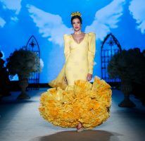 We Love Flamenco X edición, espectacular reencuentro de la moda flamenca con su público. Santana ha presentado su colección ‘Mi Ángel’. Foto: Aníbal González© - Gastronomía y Moda