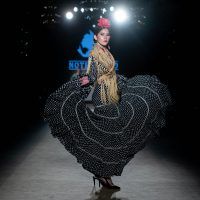 We Love Flamenco X edición, espectacular reencuentro de la moda flamenca con su público. ‘Mil Mujeres’. NOTELODIGO. Foto: Aníbal González© - Gastronomía y Moda