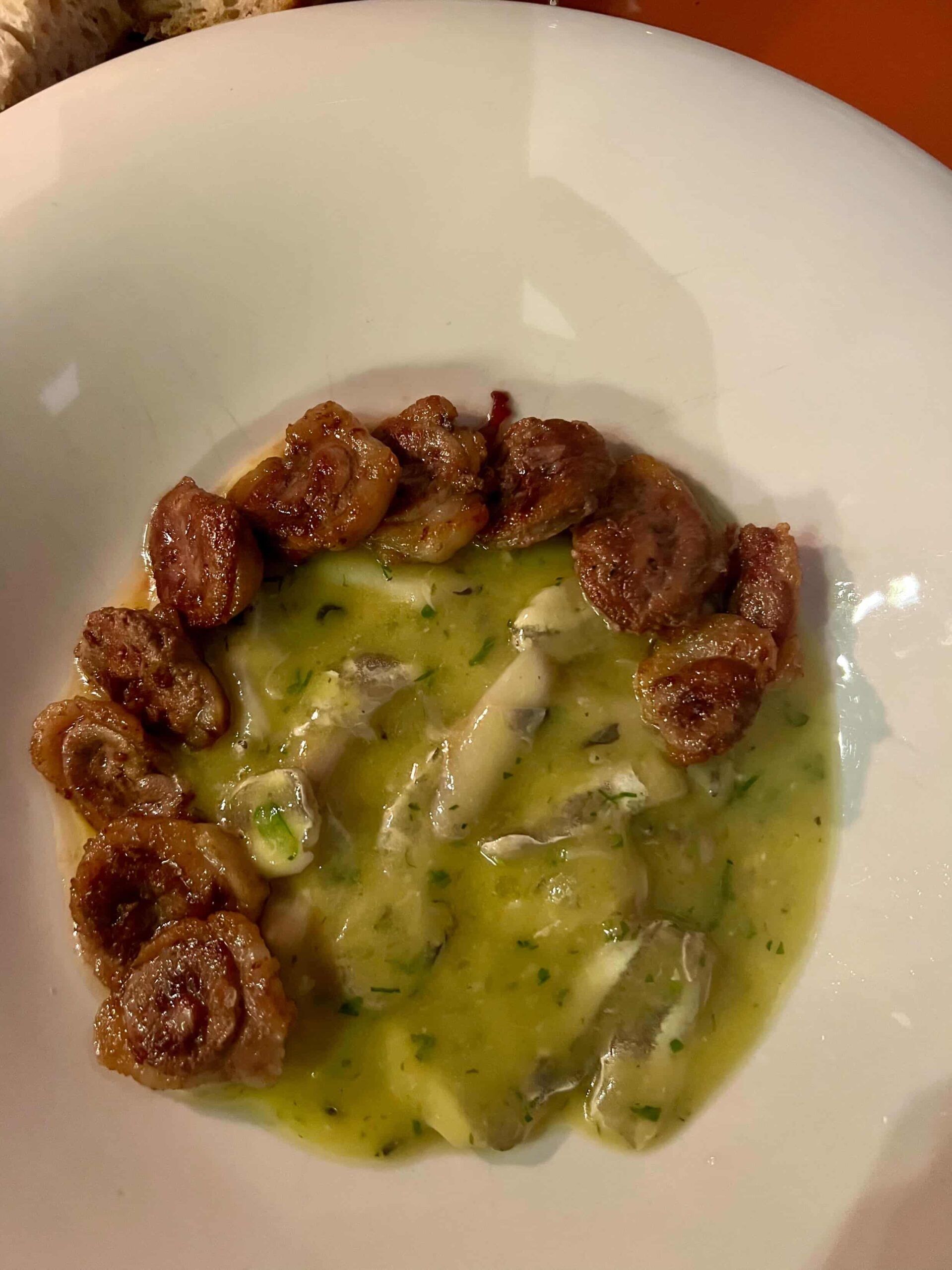 Garum 2.1 en Córdoba sorprende con una propuesta gourmet irreverente junto al río - Gastronomía y Moda