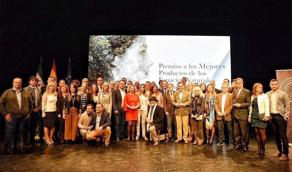 Susana Díaz entrega los X Premios Andanatura a los Mejores Productos de los Espacios Naturales