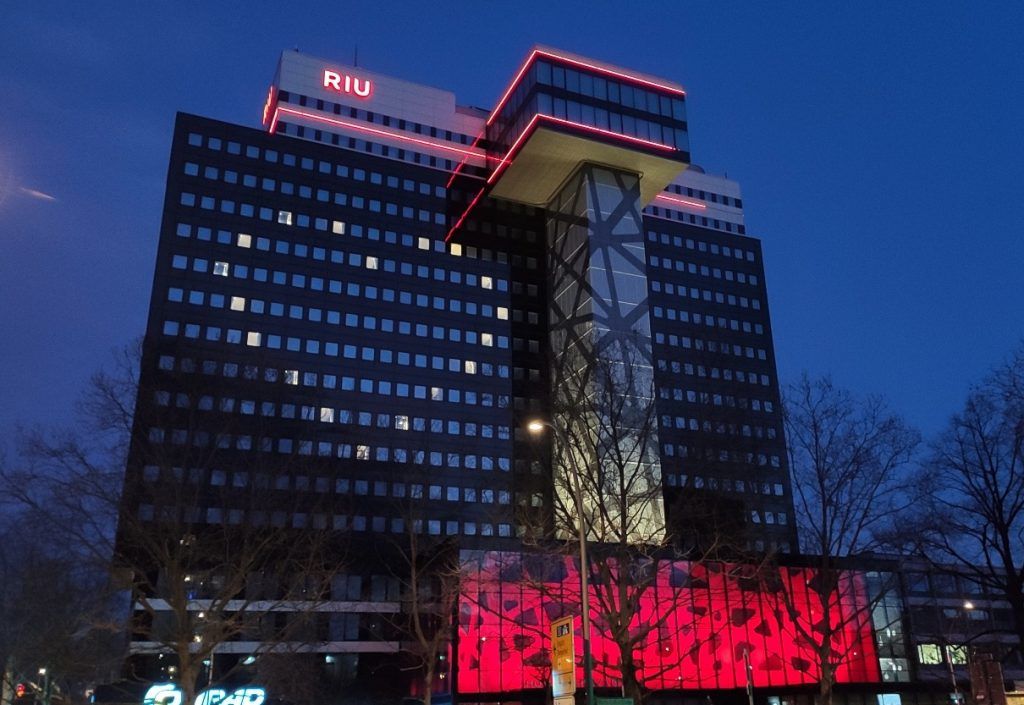 RIU abre los hoteles Riu Plaza Berlín y Riu Plaza Guadalajara - Gastronomía y Moda