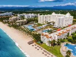 RIU Hotels continúa con la reapertura de sus hoteles en México y lo hace con las aperturas del Riu Vallarta (Riviera Nayarit) y del Riu Palace Cabo San Lucas (Los Cabos) - Gastronomía y Moda
