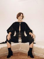 Si vas a apostar por el total black, necesitas conocer esta marca: Delbes Ibiza - Gastronomía y Moda