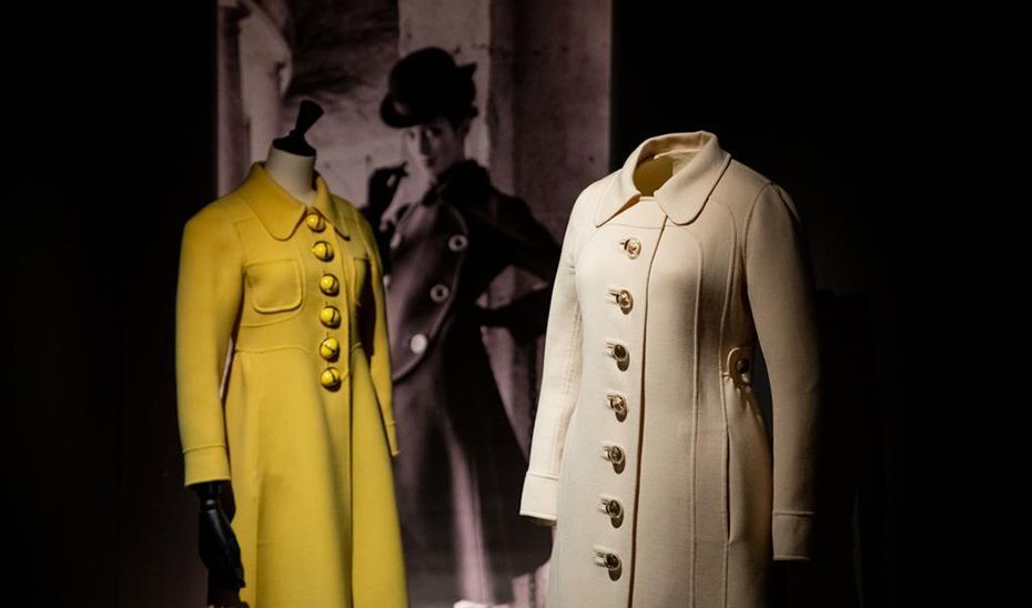 La exposición que no te puedes perder: 'Henry Clarke y la moda de España bajo el influjo de la Alhambra' - Gastronomía y Moda
