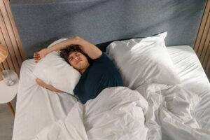 ¿Cómo alcanzar la temperatura óptima para dormir en verano? - Gastronomía y Moda
