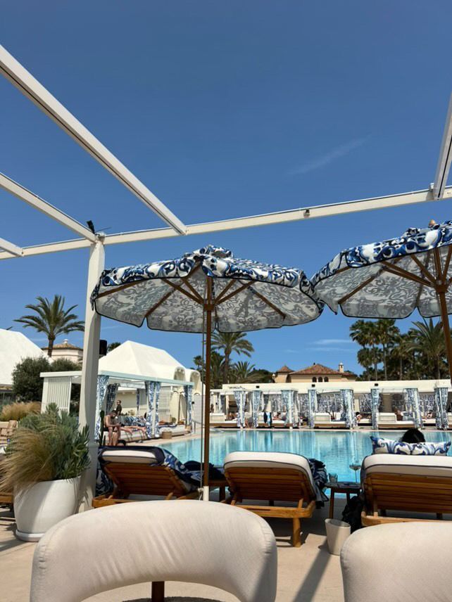 La Câbane: un viaje hacia el corazón de la Dolce Vita en Marbella - Gastronomía y Moda