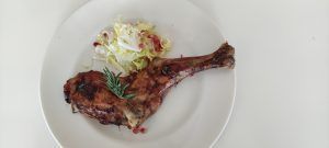 Los sellos bienestar animal BAIE y PAWS se presentan en AECOC - Gastronomía y Moda