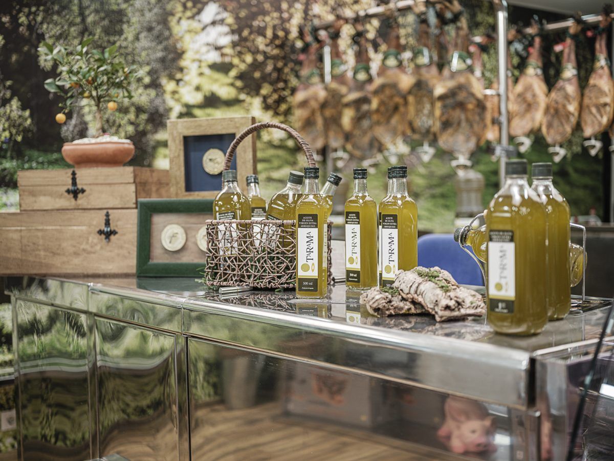 Los Romeros de Alanís, garantía de calidad desde hace más de 50 años - Gastronomía y Moda