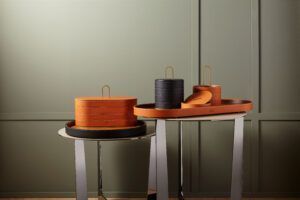 Llega la Navidad 2024 a ICONNO con una selección perfecta de regalos de Poltrona Frau - Gastronomía y Moda