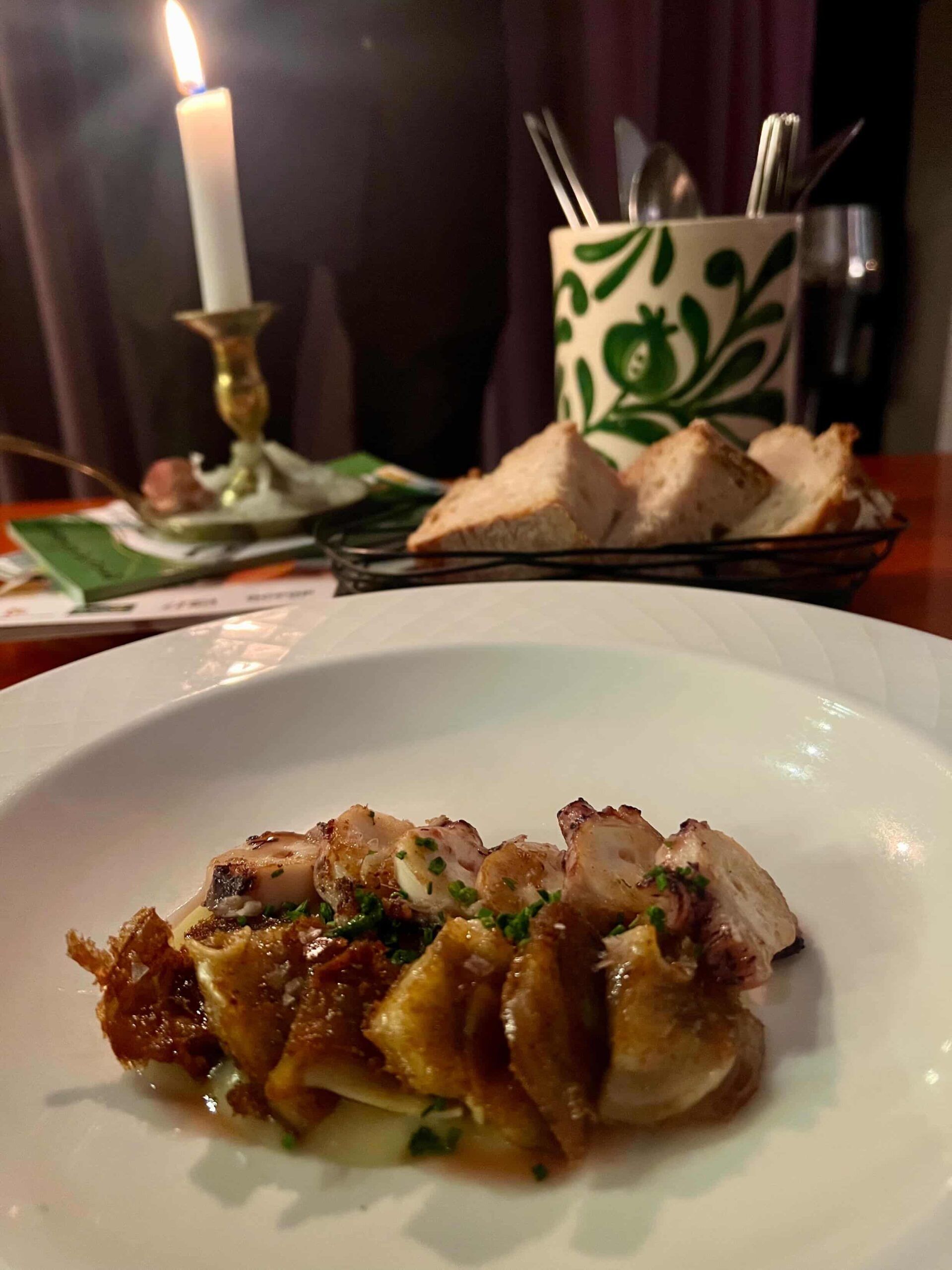 Garum 2.1 en Córdoba sorprende con una propuesta gourmet irreverente junto al río - Gastronomía y Moda