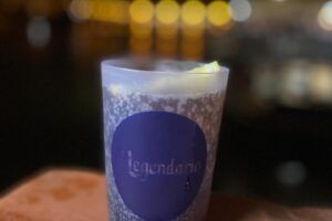 El barco de Ron Legendario regresa a la Feria de Abril de Sevilla 2025 - Gastronomía y Moda