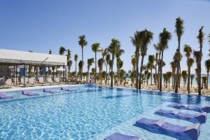 RIU Hotels vuelve al Pacífico Mexicano: reabren el Riu Vallarta y el Riu Palace Cabo San Lucas - Gastronomía y Moda