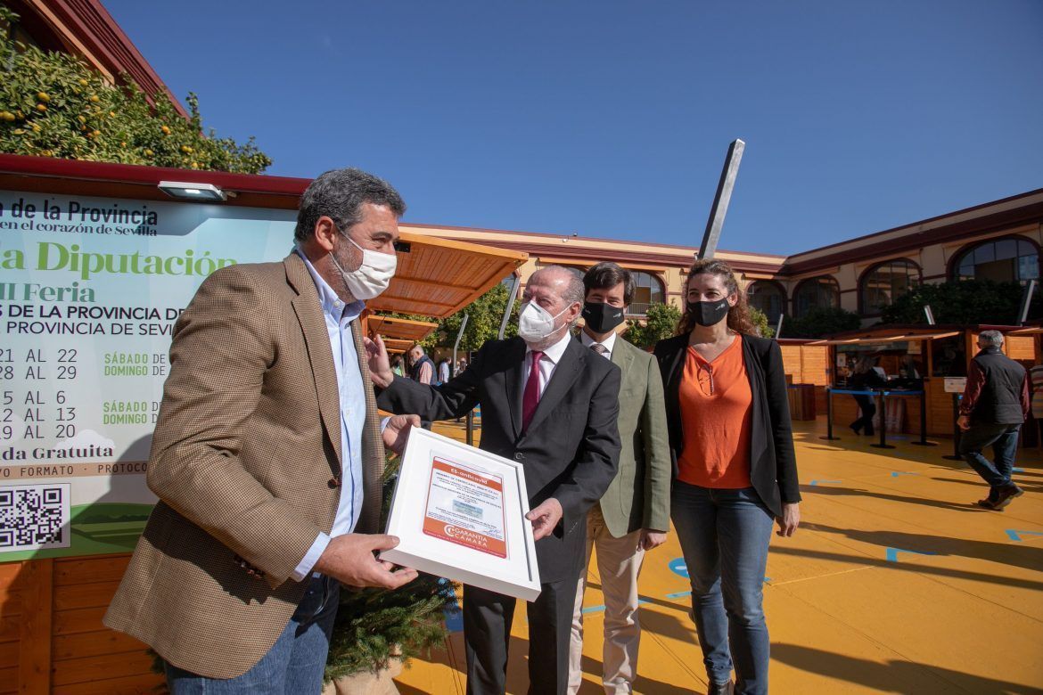 Éxito de público y récord de ventas en la primera de las ferias de productos locales de la Muestra de la Provincia de Sevilla 2020, en su nuevo formato al aire libre y con protocolo anti-covid - Gastronomía y Moda