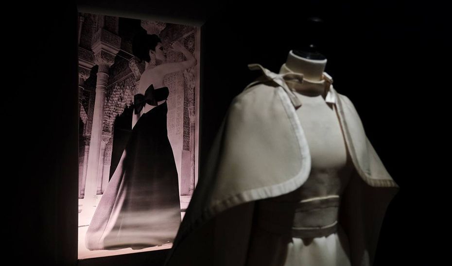La exposición que no te puedes perder: 'Henry Clarke y la moda de España bajo el influjo de la Alhambra' - Gastronomía y Moda