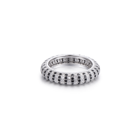 Luce anillo con 'pedrusco' Dlujo Jewel sin necesidad de dejarte el sueldo - Gastronomía y Moda