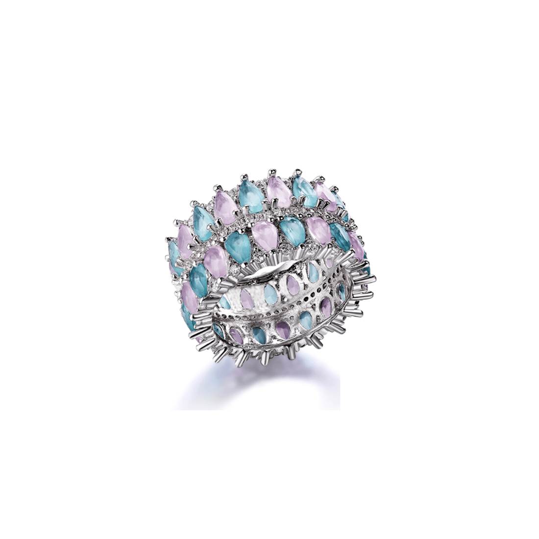 Luce anillo con 'pedrusco' Dlujo Jewel sin necesidad de dejarte el sueldo - Gastronomía y Moda