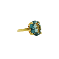 Luce anillo con 'pedrusco' Dlujo Jewel sin necesidad de dejarte el sueldo - Gastronomía y Moda