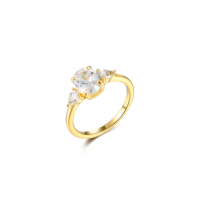 Luce anillo con 'pedrusco' Dlujo Jewel sin necesidad de dejarte el sueldo - Gastronomía y Moda