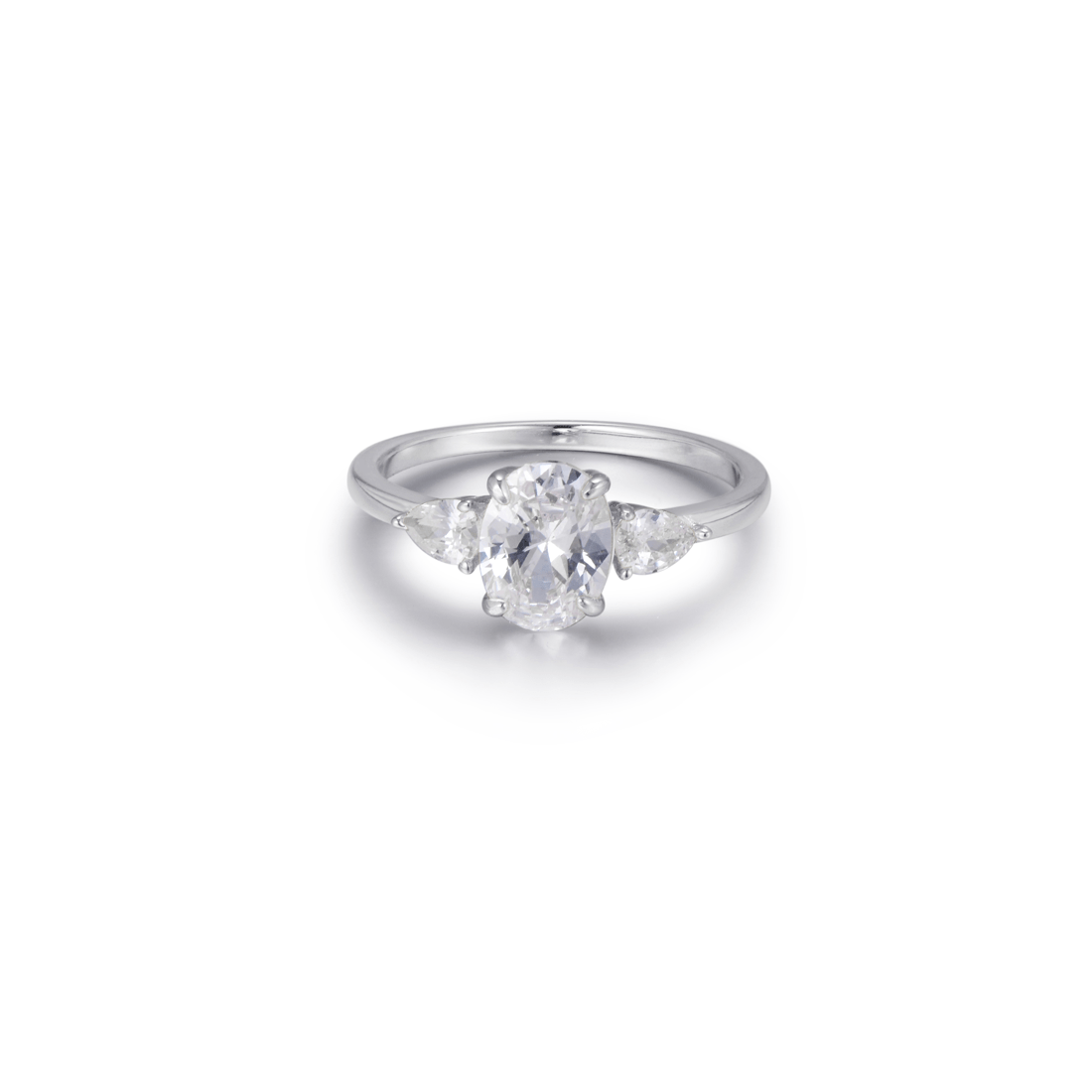 Luce anillo con 'pedrusco' Dlujo Jewel sin necesidad de dejarte el sueldo - Gastronomía y Moda