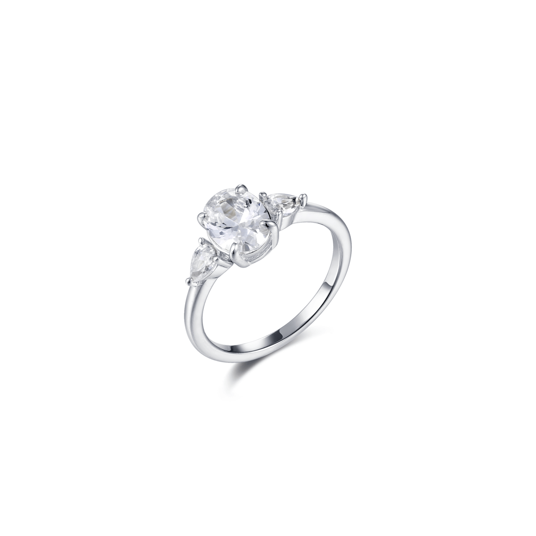 Luce anillo con 'pedrusco' Dlujo Jewel sin necesidad de dejarte el sueldo - Gastronomía y Moda