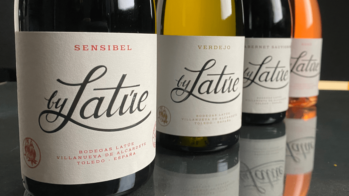 Bodegas Latúe anuncia el lanzamiento del exclusivo formato magnum para su vino "By Latúe" - Gastronomía y Moda