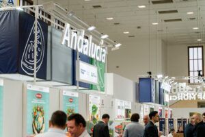 Andalucía refuerza su liderazgo hortofrutícola en Fruit Logistica y consolida su peso en el mercado europeo - Gastronomía y Moda