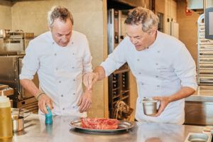 Eldelmar – Hermanos Torres, cocina mediterránea sobre el mar - Gastronomía y Moda