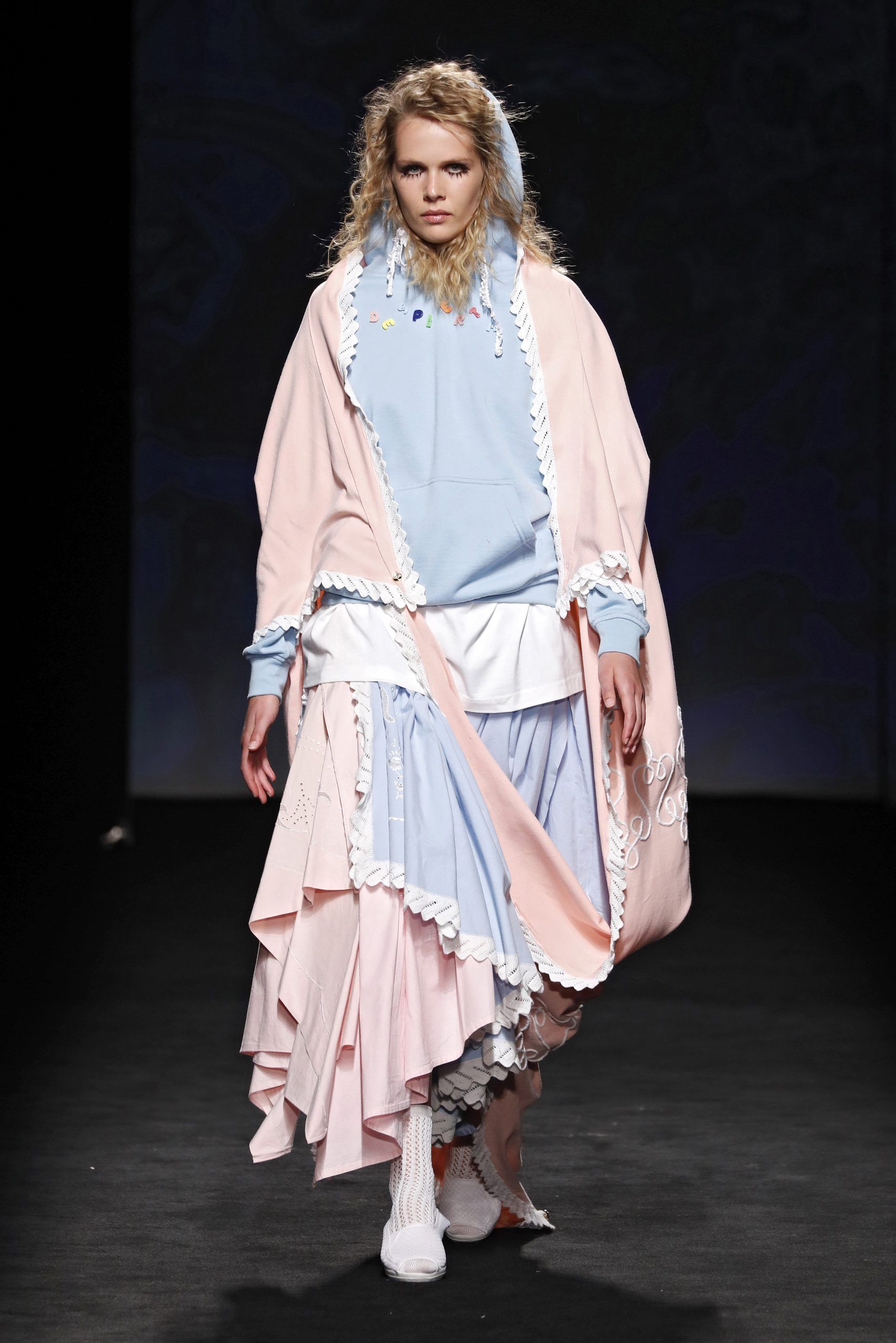 Robber Rodríguez, ganador de la Mercedes-Benz Fashion Talent - Gastronomía y Moda