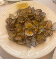Restaurante Mesón del Puerto en Garrucha, donde te esperan pescados, mariscos y carnes a la brasa del más alto nivel - Gastronomía y Moda