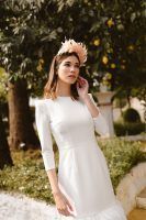 Tendencias ante las citas destacadas: diseños lisos y transformables para invitadas y novias - Gastronomía y Moda