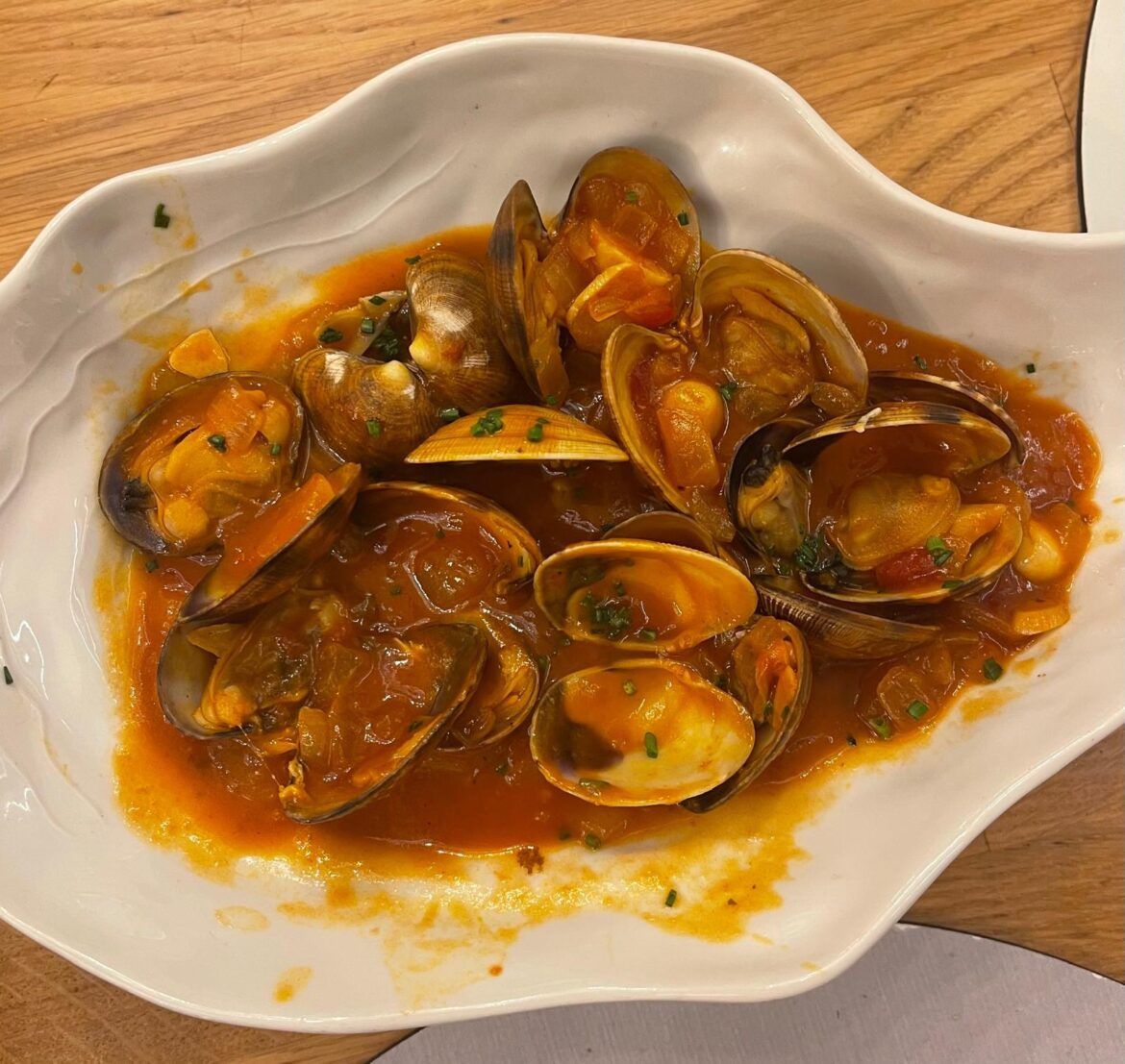 Restaurante La Tartana, treinta años manteniendo una tradición culinaria que podrás saborear en cada uno de sus platos Restaurante La Tartana, treinta años manteniendo una tradición culinaria que podrás saborear en cada uno de sus platos - Gastronomía y Moda