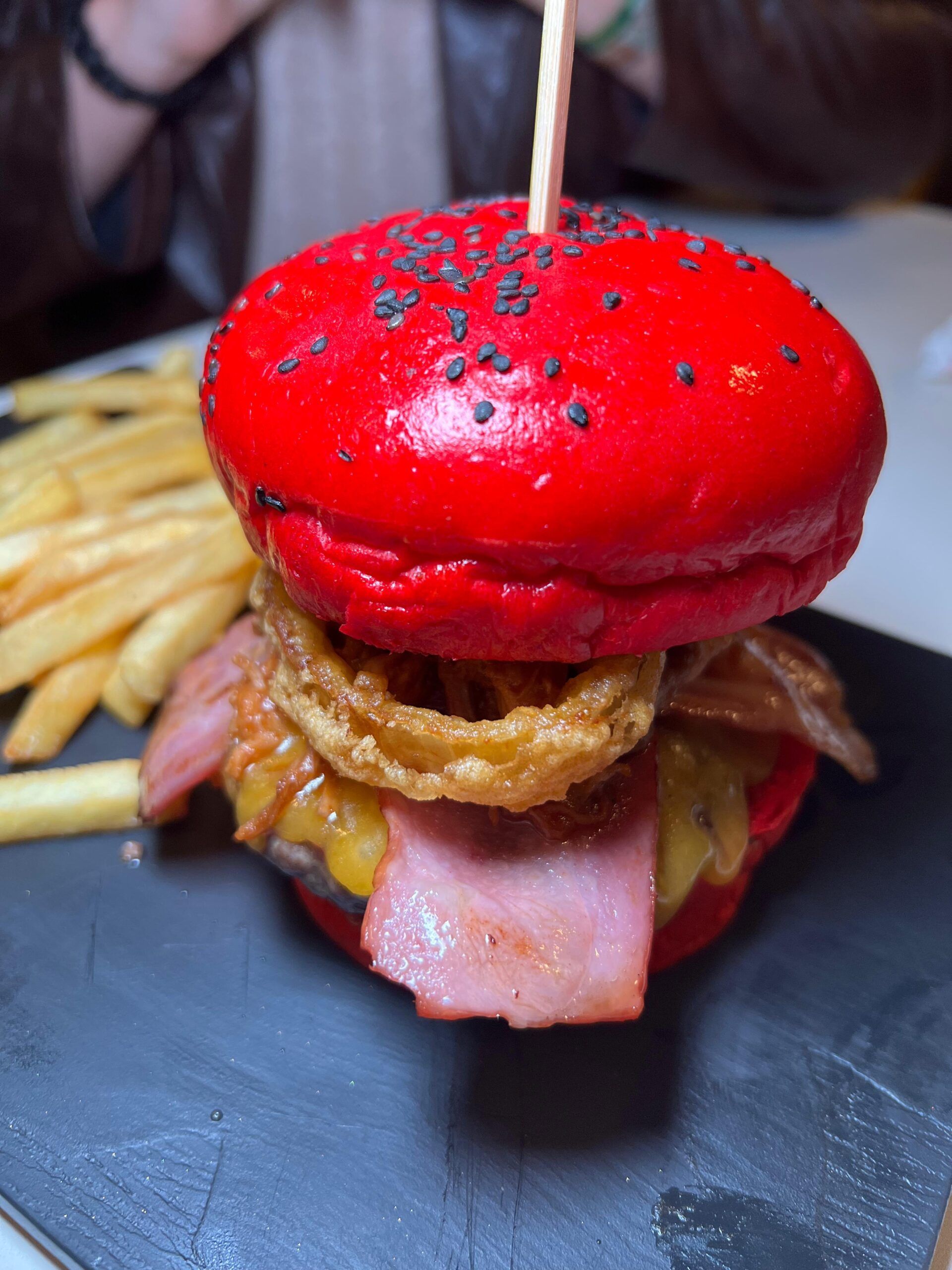 Urban Burger Aracena, la hamburguesería que pone a Aracena en el mapa foodie de la Sierra de Aracena y Picos de Aroche - Gastronomía y Moda