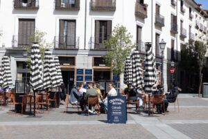 Las mejores terrazas de invierno en Madrid para disfrutar del frío al aire libre - Gastronomía y Moda