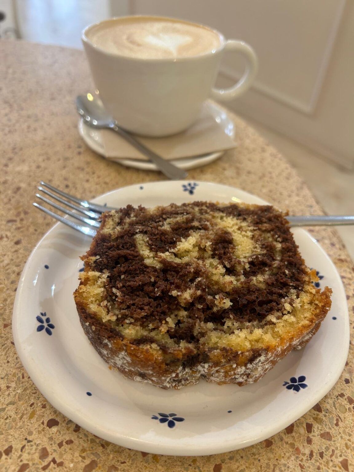 Mattina, dulces caseros y opciones saladas, con cafés de especialidad - Gastronomía y