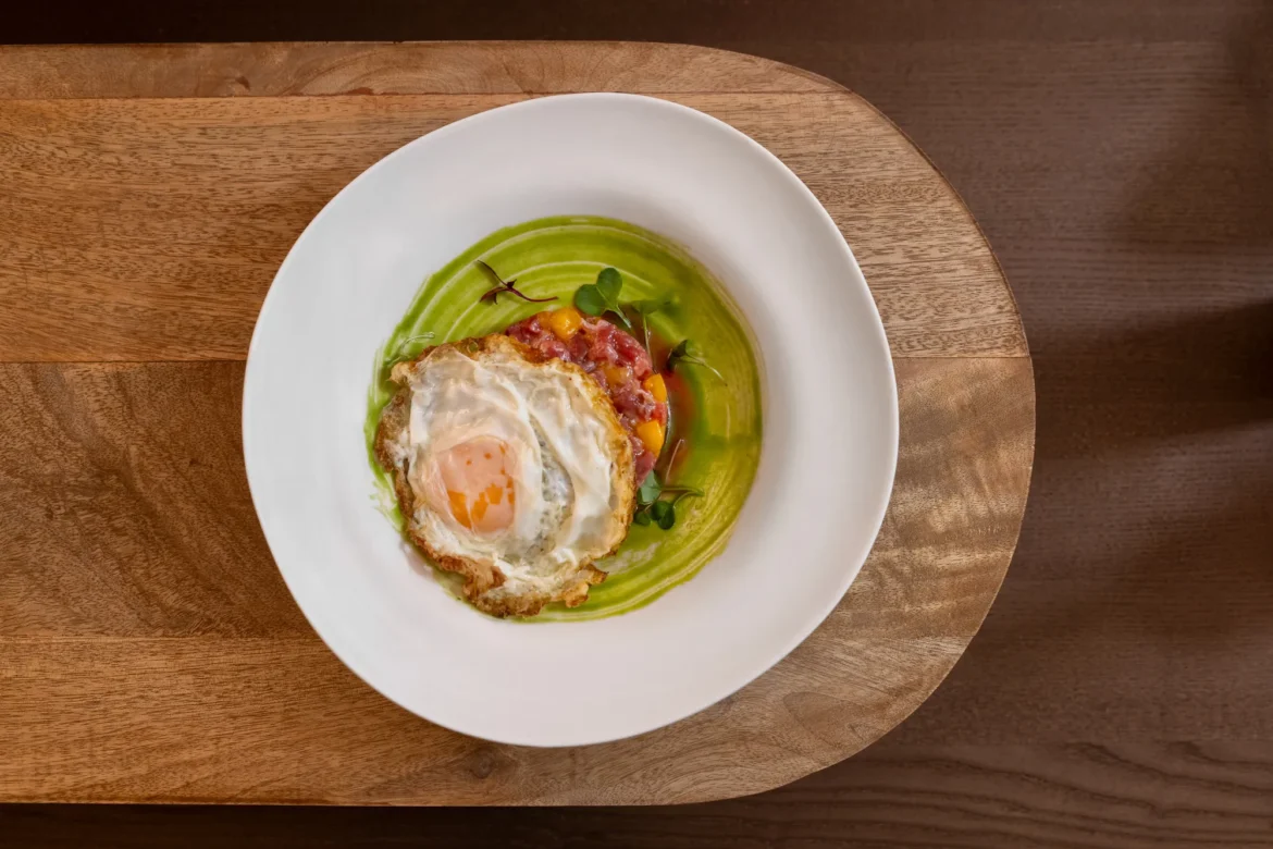 Jara, el restaurante donde el Chef Estrella Michelin José Carlos García fusiona el recetario andaluz una pizca de atrevimiento - Gastronomía y Moda