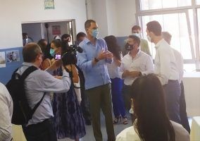 La Escuela Superior de Hostelería por la formación del sector hostelero en la visita de los Reyes en Sevilla - Gastronomía y Moda