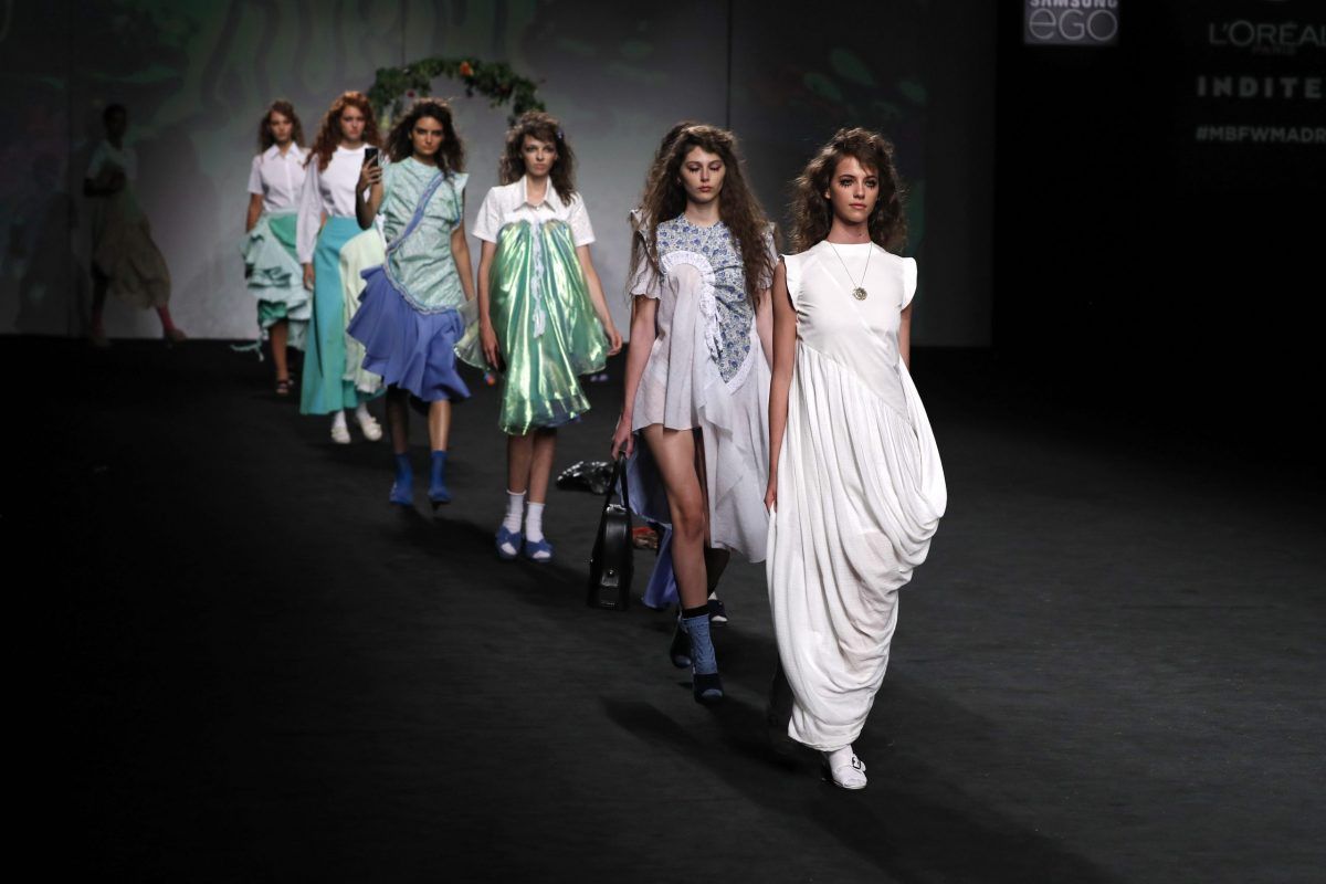 Robber Rodríguez, ganador de la Mercedes-Benz Fashion Talent - Gastronomía y Moda