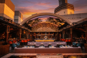 El plan más exclusivo para el Día de la Madre en Madrid está bajo una cúpula inmersiva - Gastronomía y Moda