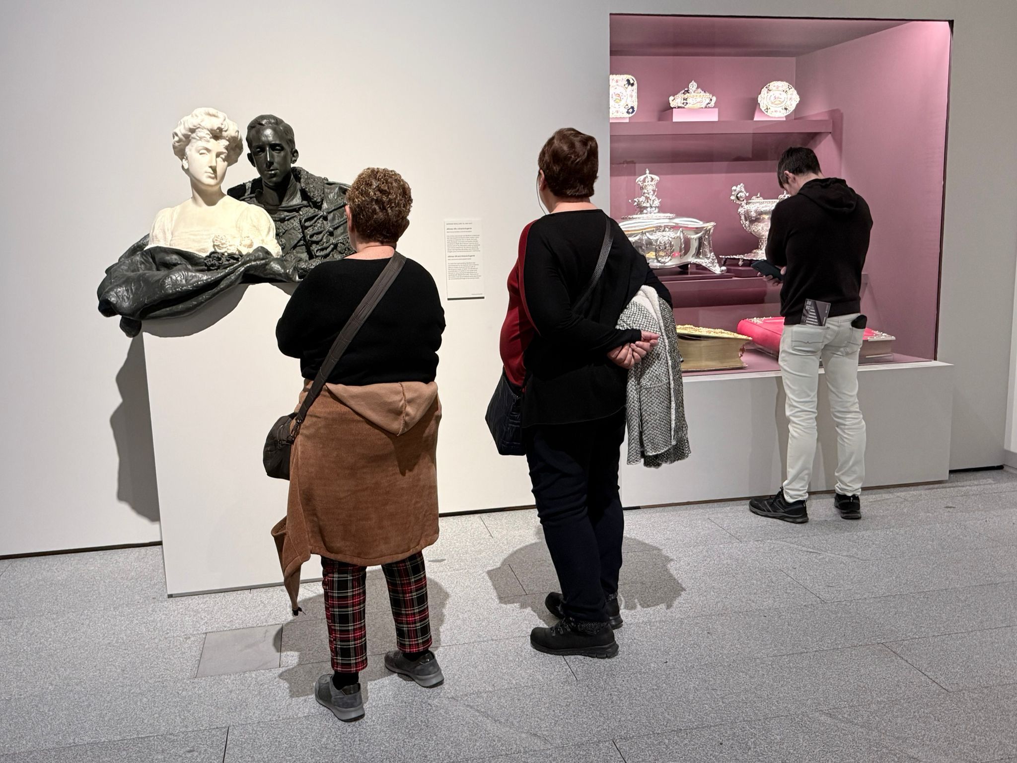 Victoria Eugenia deslumbra en la Galería de las Colecciones Reales de Madrid con una exposición imprescindible - Gastronomía y Moda