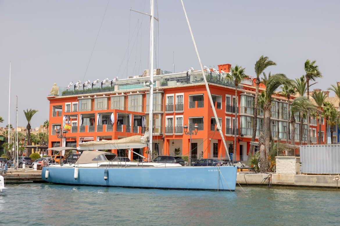 Puerto Sotogrande convierte su gastronomía en uno de los grandes atractivos del verano en la costa de Cádiz Puerto Sotogrande convierte su gastronomía en uno de los grandes atractivos del verano en la costa de Cádiz - Gastronomía y Moda