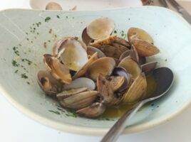 La Taberna del Sapo, cocina gallega en la Bahía de Cádiz - Gastronomía y Moda