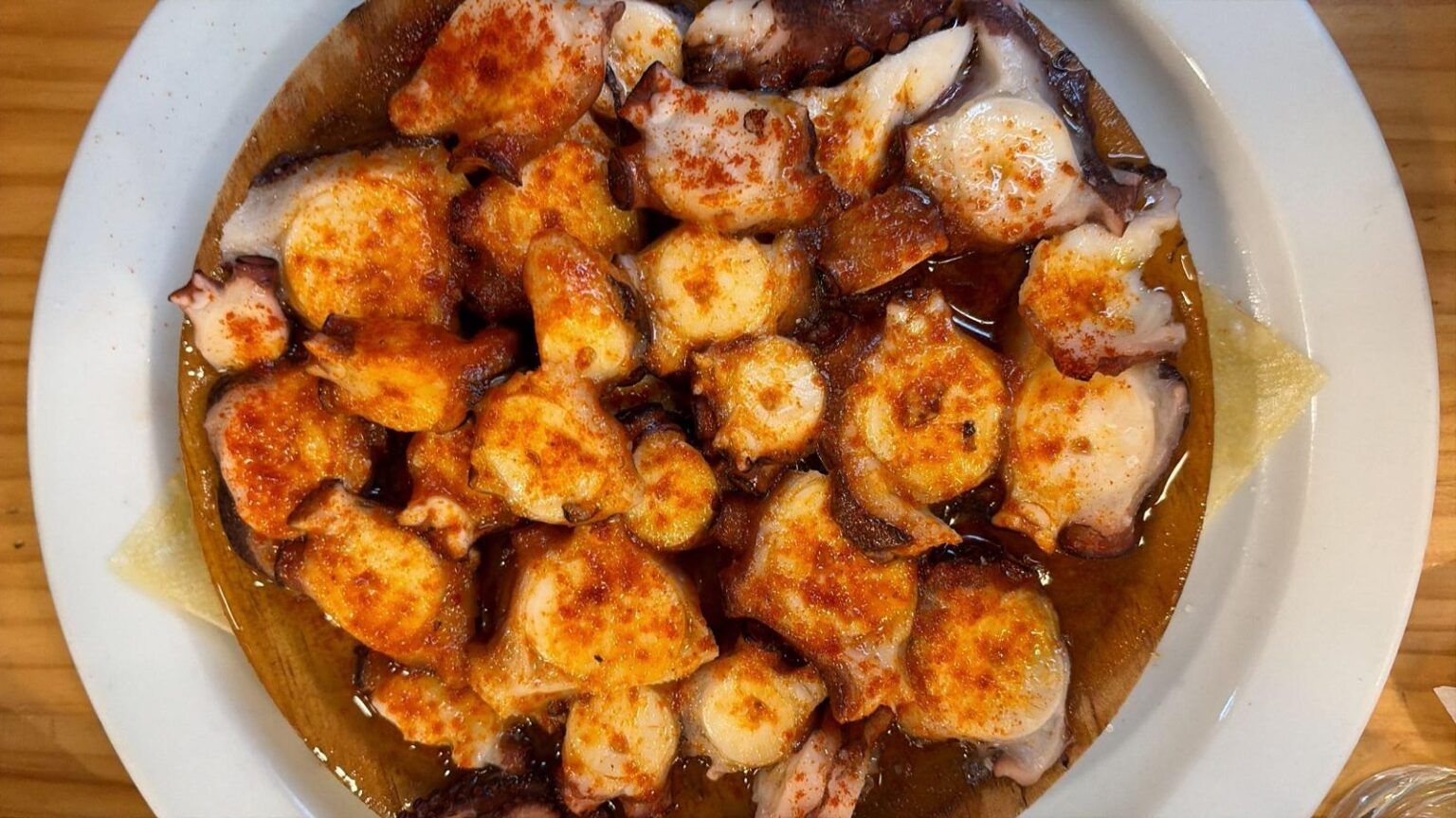 Bar La Tita, una parada imprescindible en Santiago de Compostela - Gastronomía y Moda