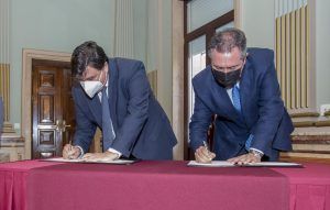 Las ciudades de Huelva y Sevilla sellan una alianza con los agentes económicos para promover el Corredor Ferroviario Andalucía-Algarve - Gastronomía y Moda