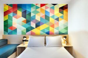 El nuevo hotel gigante que revoluciona Madrid con 680 habitaciones y un restaurante de alta gastronomía - Gastronomía y Moda